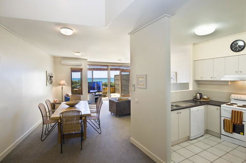 Lornebeach Apartments - Tourism Cairns 38