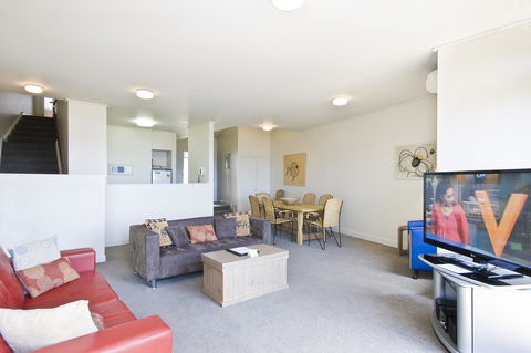 Lornebeach Apartments - Tourism Cairns 5