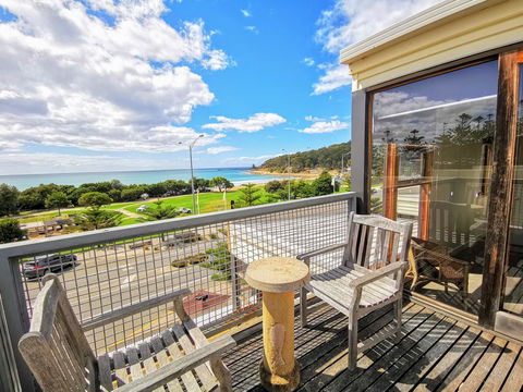 Lornebeach Apartments - Tourism Cairns 0