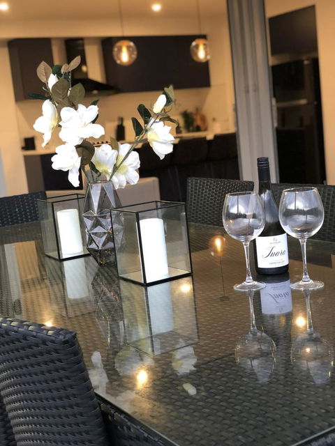 Escape On Birch - Tourism Cairns 5