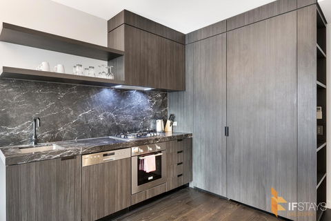 IFSuites (IFSTAYS) North Apartment - Tourism Cairns 9