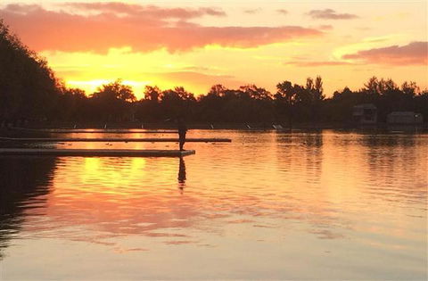 Lake Wendouree Luxury Apartments - Tourism Cairns 5