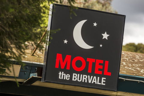 Burvale Hotel - Tourism Cairns 13