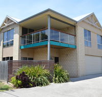 Ocean View Beach house - Tourism Cairns