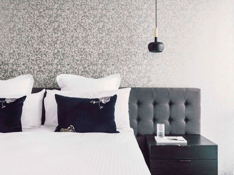 Quay West Suites Melbourne - Tourism Cairns 13