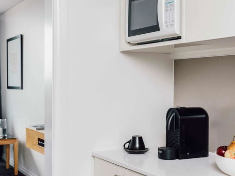 Quay West Suites Melbourne - Tourism Cairns 41