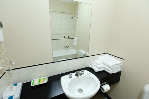 Barkly Motorlodge - Tourism Cairns 11