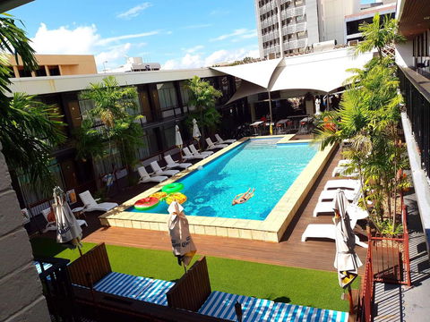 The Cavenagh - Tourism Cairns 0