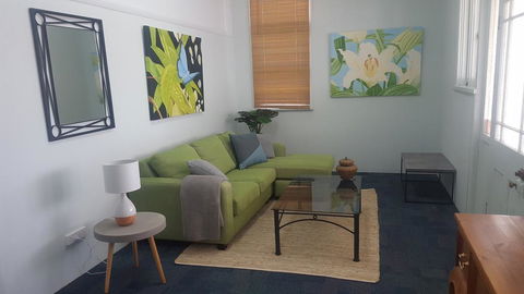 The Cottage - Tourism Cairns 0