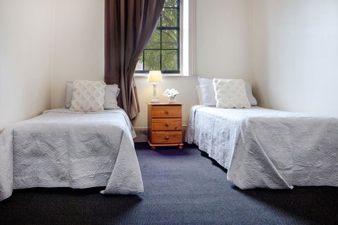 The Globe Hotel, Rylstone - Tourism Cairns 3