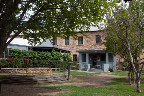 The Globe Hotel, Rylstone - Tourism Cairns 0
