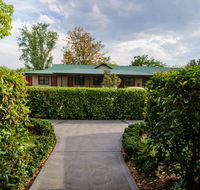 The Grapevine Motel - Tourism Cairns