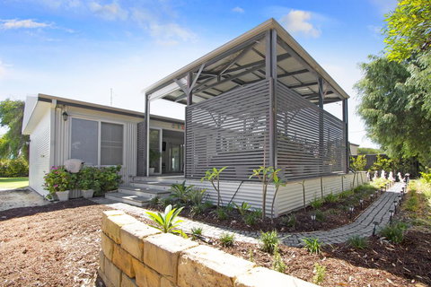 The Jetty - Tourism Cairns 0