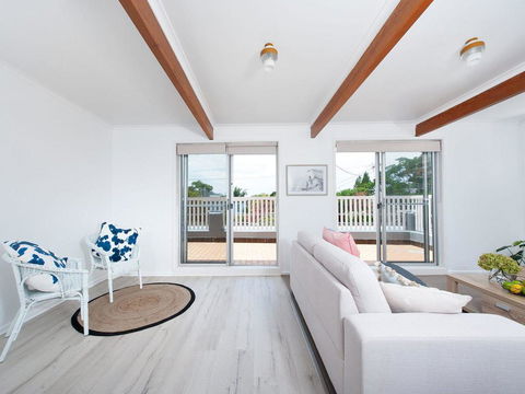 The Loft @ Fingal Bay - Tourism Cairns 0