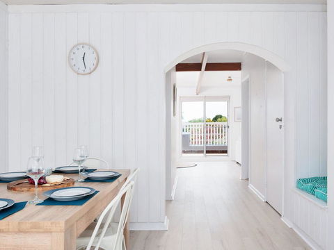 The Loft @ Fingal Bay - Tourism Cairns 2