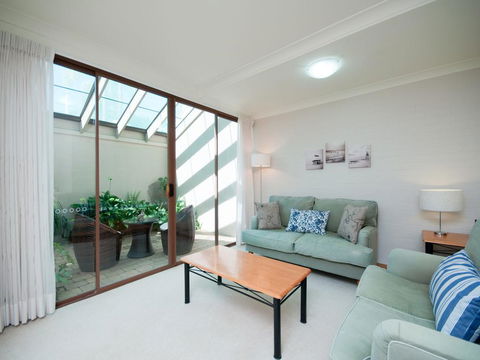 The Moorings, 5/4 Cromarty Road - Tourism Cairns 2
