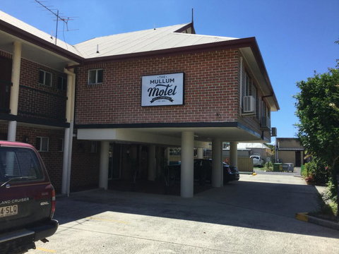 The Mullum Motel - Tourism Cairns 0