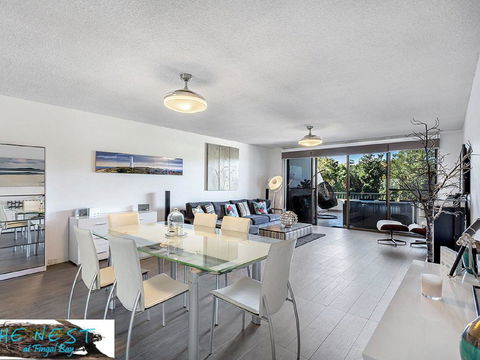 The Nest At Fingal Bay - Tourism Cairns 1