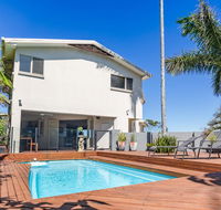 The Richmond Beach Villa - Tourism Cairns