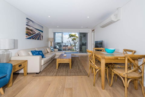The Shoal Unit 405 - Shoal Bay - Tourism Cairns 1