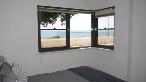 The Somerton Beach Retreat - Tourism Cairns 1