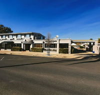 The Town House Motor Inn - Tourism Cairns
