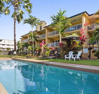 The York Beachfront Holiday Apartments - Tourism Cairns