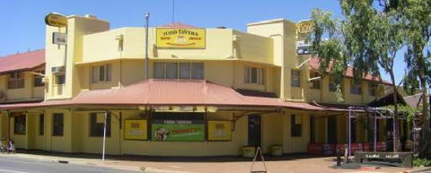 Todd Tavern - Tourism Cairns 1