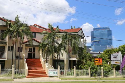 Toowong Central Motel Apartments - Tourism Cairns 0