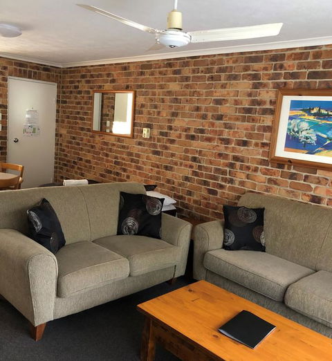 Toowong Villas - Tourism Cairns 3