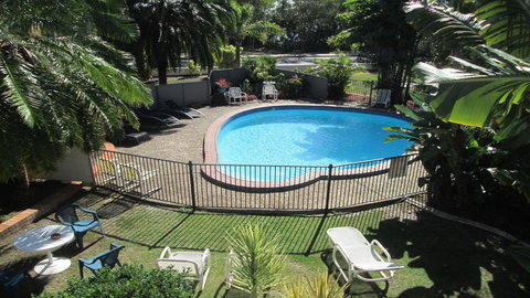 Tower Court Motel - Tourism Cairns 1