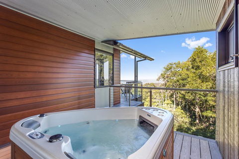 Tranquillity At Ravensbourne Escape - Tourism Cairns 2
