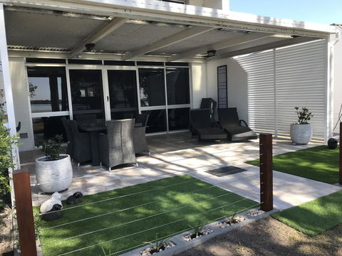 TREAT YOURSELF To Something Special! - Tourism Cairns 2