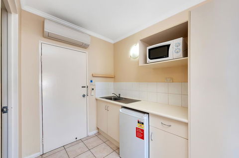 Tropical Queenslander - Tourism Cairns 2