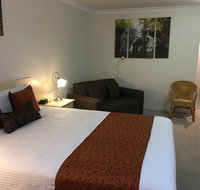 Tuckerbox Motor Inn - Tourism Cairns