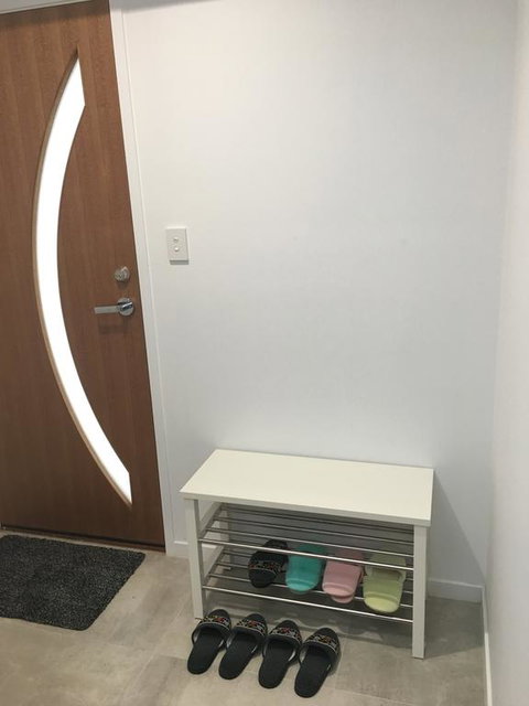 Two Bedroom Guesthouse Bundall - Tourism Cairns 3