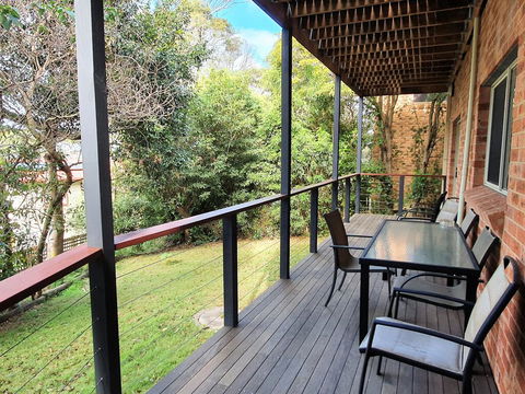 Two Rock N Reel At Lilli Pilli - Tourism Cairns 0
