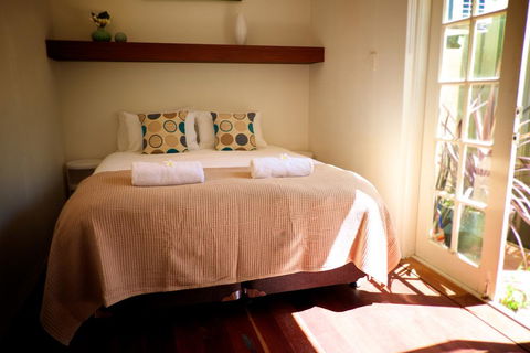 UrbanStyle Claremont Apartment - Tourism Cairns 3