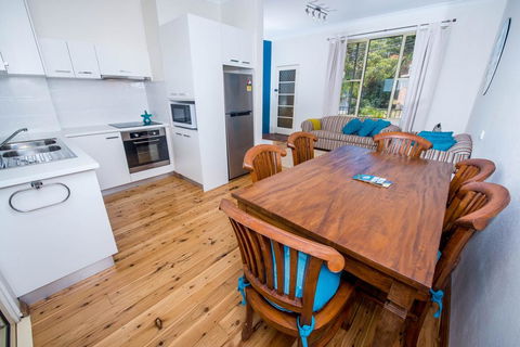 Victor Parade, Unit 3/2 - Tourism Cairns 1