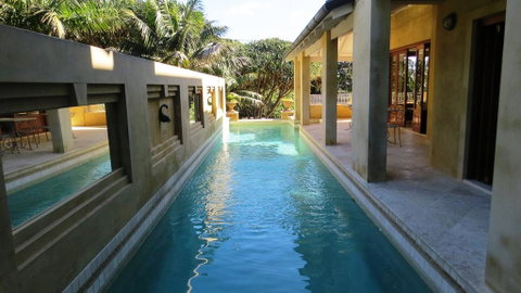 Victoria's At Wategos - Tourism Cairns 3
