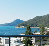Views Views  More Views Sub-Penthouse in Shoal Bay - Tourism Cairns