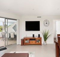 Villa Serene  Fingal Bay - Tourism Cairns