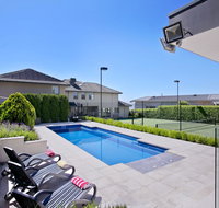 Vue de la Mer Luxury Family Retreat with tennis court pool spa water views - Tourism Cairns