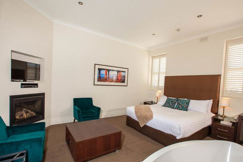 Vue Grand Hotel - Tourism Cairns 2