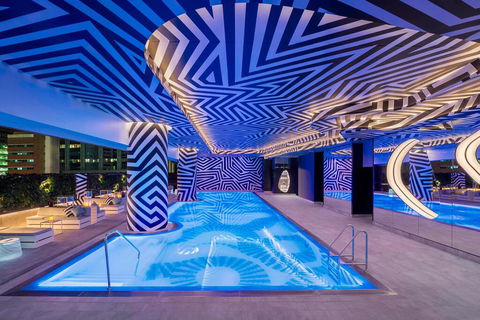 W Brisbane - Tourism Cairns 0