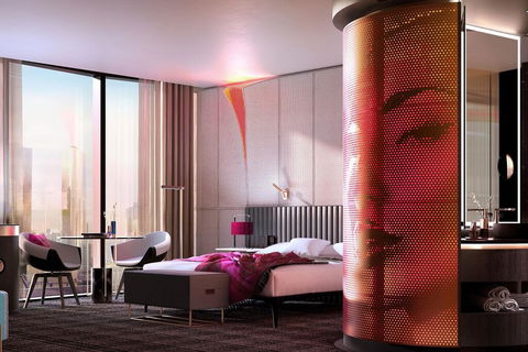 W Melbourne - Tourism Cairns 0