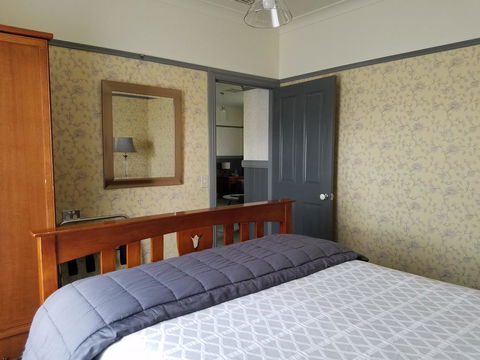 Wagga Wagga Country Cottages - Tourism Cairns 1