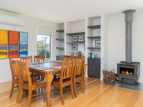 Waikiki Dream - Tourism Cairns 1