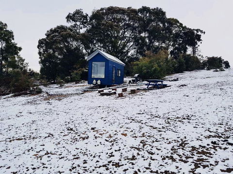 Walden Tiny House - Tourism Cairns 2