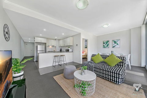 WARRICK FRAM 3 BEDS APT FREE PARKING WALK TO WESTFIELD CLOSE TO HOSPITAL NWF003 - Tourism Cairns 0
